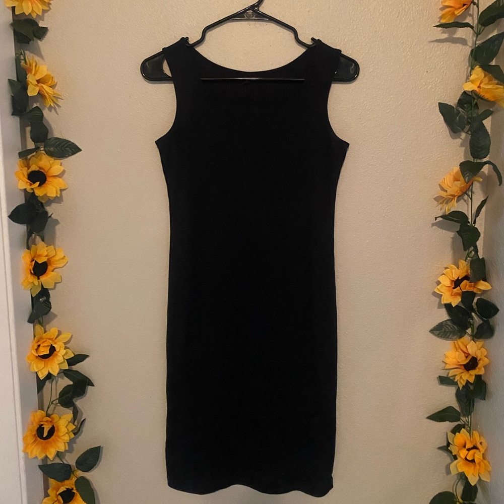 Uniqlo Black Dress